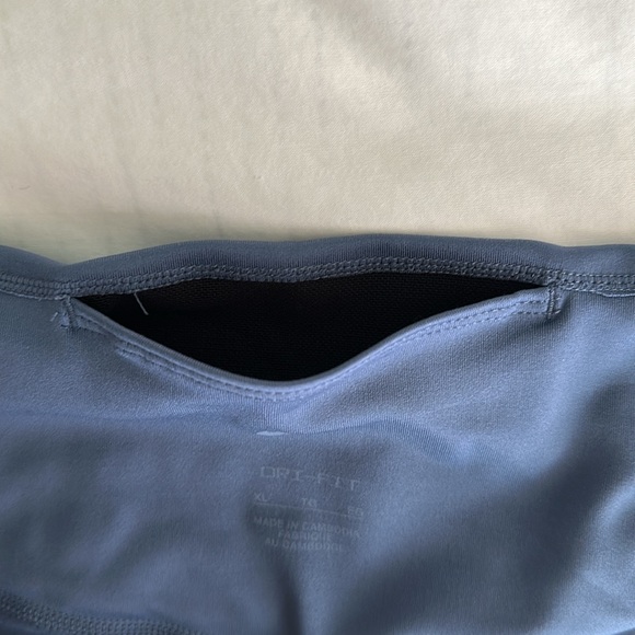 Nike Women’s Workout Legging - Picture 5 of 6